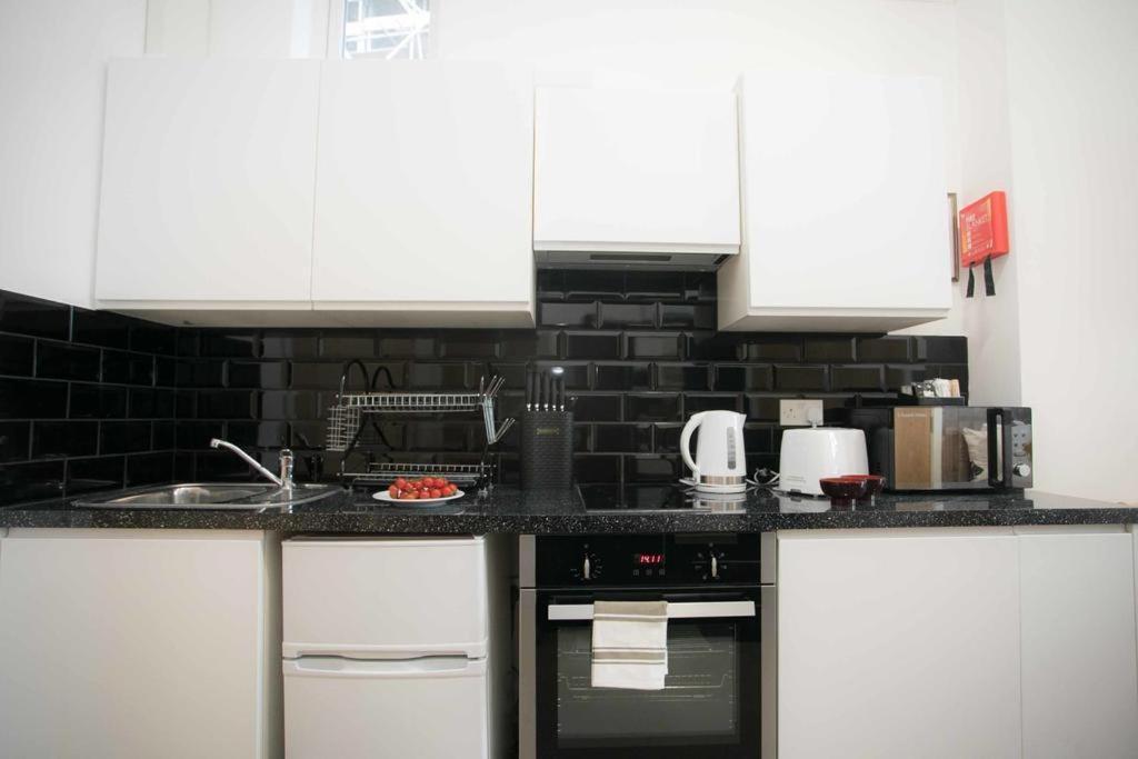 Greenwich Serviced Apartments Londra Exterior foto