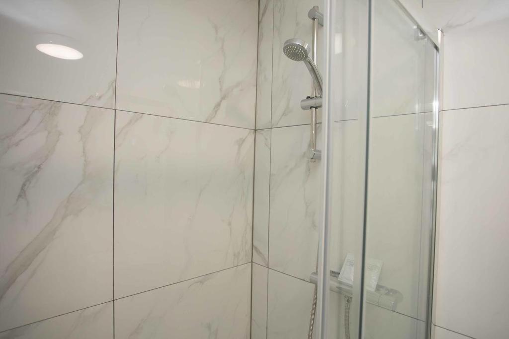 Greenwich Serviced Apartments Londra Exterior foto